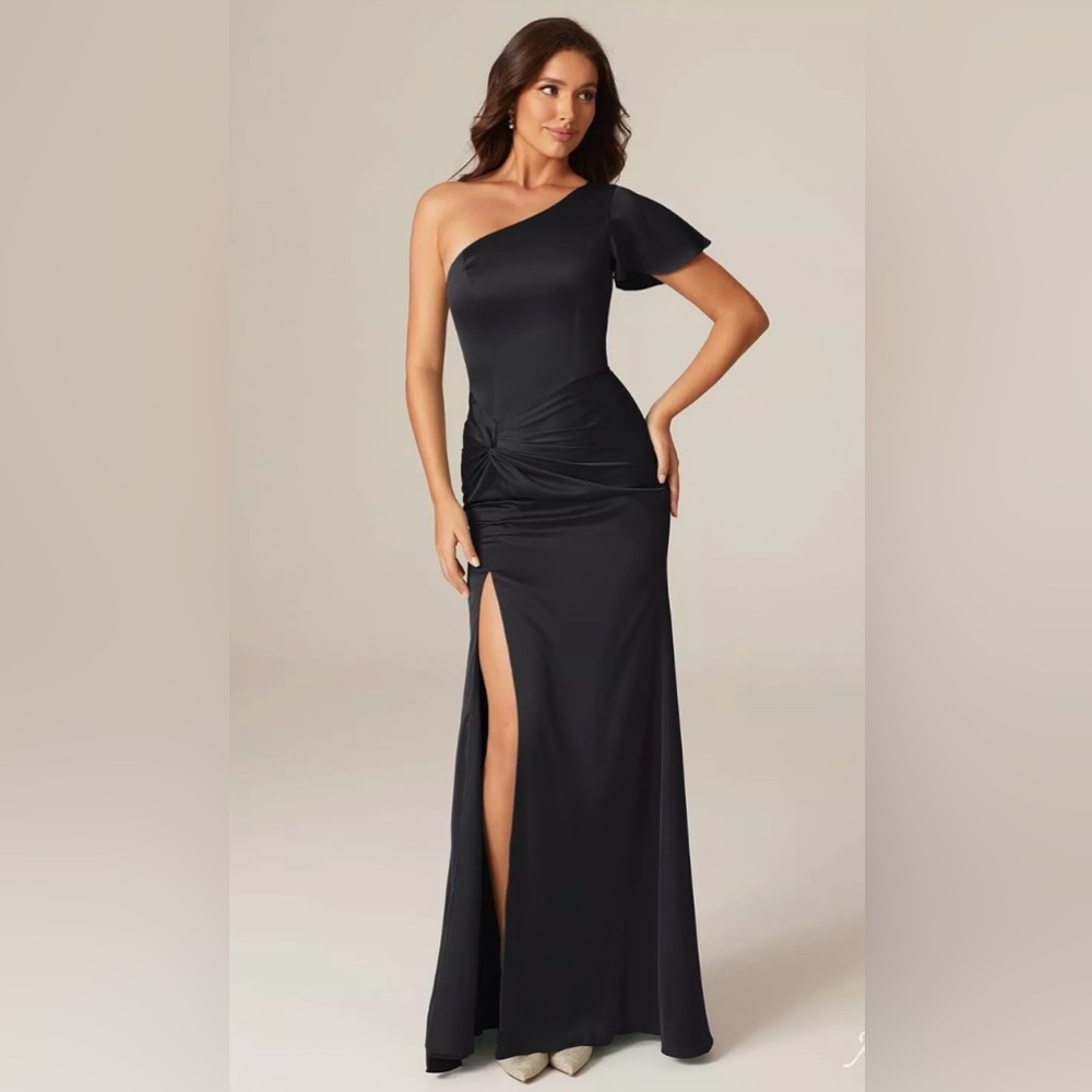 AW DORCAS DRESS one shoulder in black Sz 16
